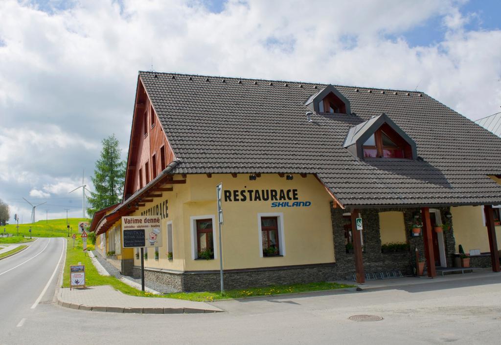 Rodinny Penzion Skiland Ostružná Kültér fotó